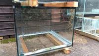 FISH ROOM TANKS