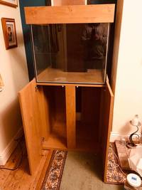 Marine aquarium near mint (never been filled) and accessories £200