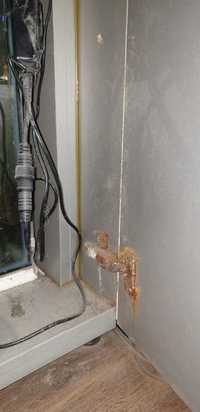 300 Liter Braceless, optiwhite glass marine stand and tank with sump. Complete set up