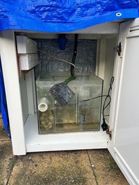 White cube tank