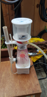 Marine skimmer